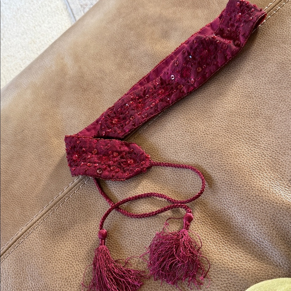 y2k vintage Abercrombie & Fitch Burgandy Beaded Accessory